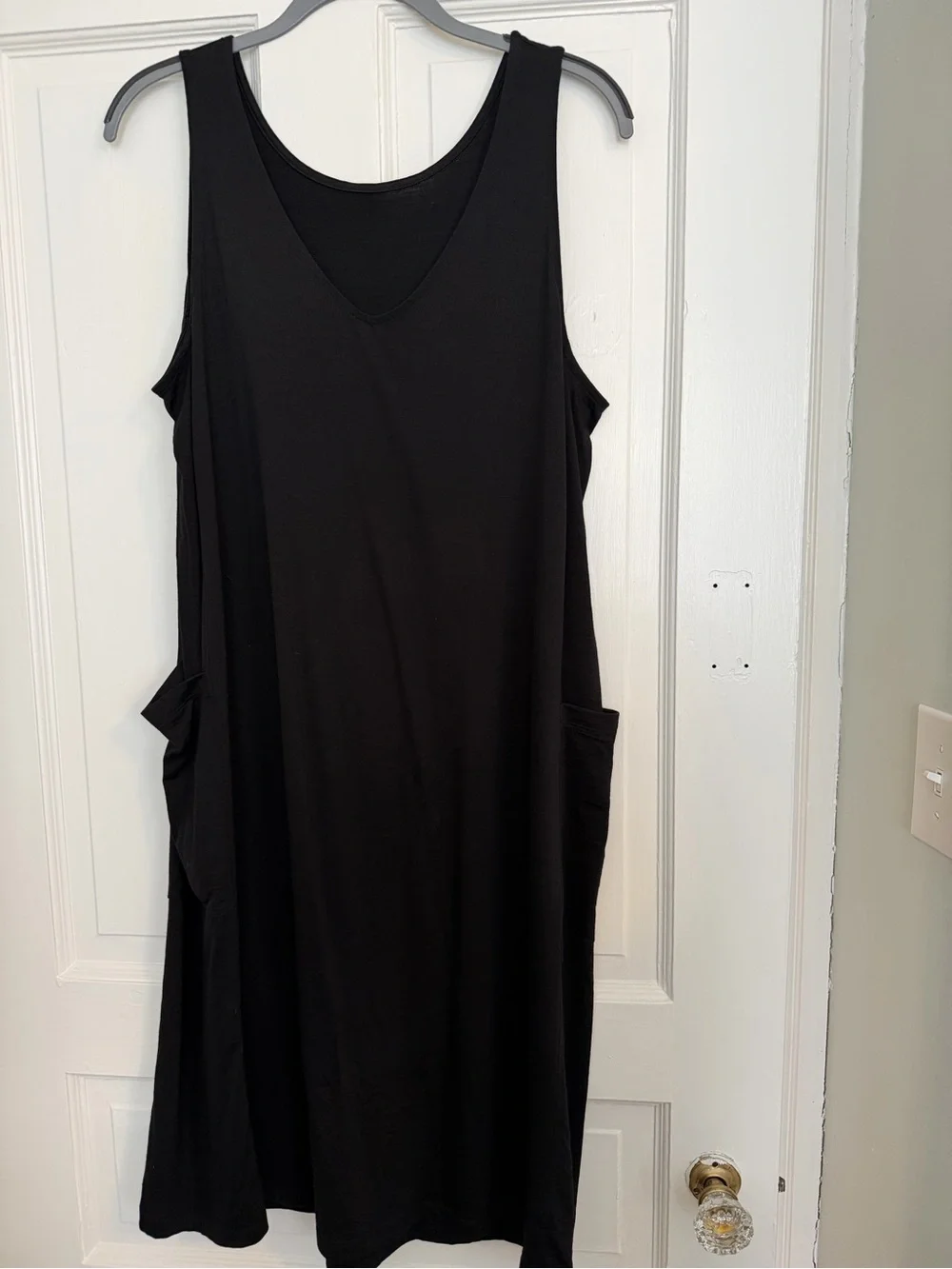 wool& Black Reversible Sleeveless Dress - Picture 2 of 8